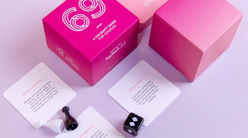 Lees alles over  69 Erotisch Spel (Engelse Editie) en bestel deze goedkoop online