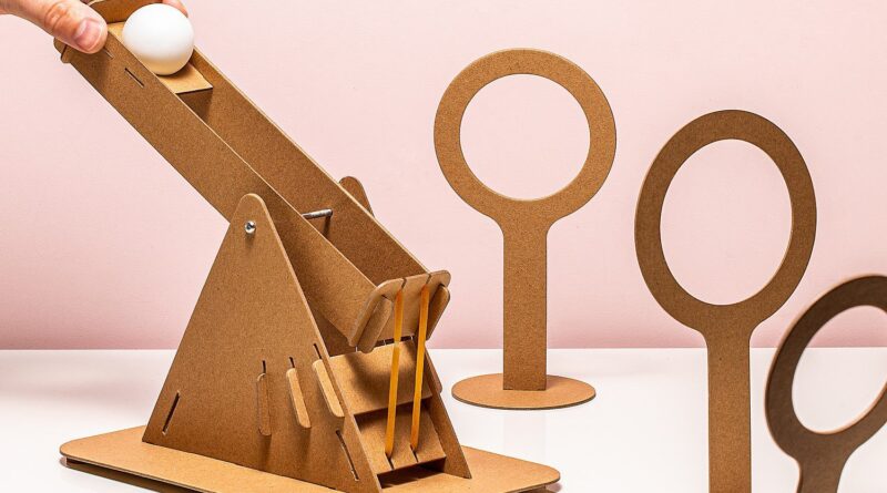 Lees alles over  DIY Katapult en bestel deze goedkoop online